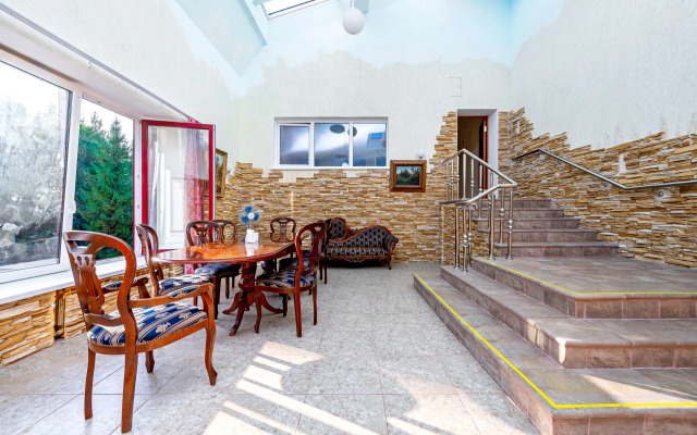 Частный дом в Гатчине с Бассейном и Сауной