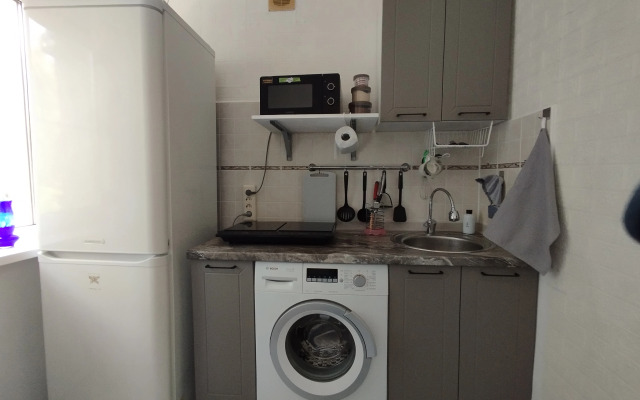 V Akademgorodke Flat