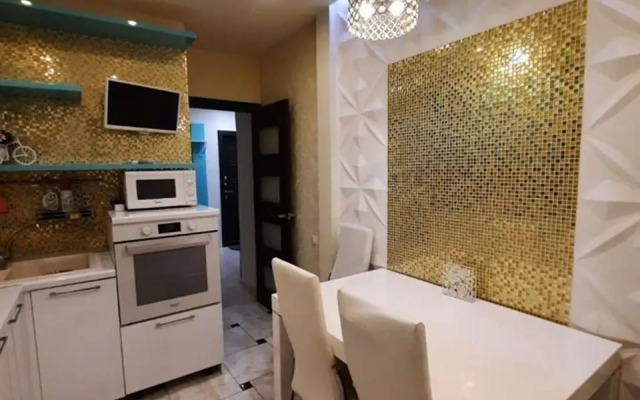 2kh Komnatnaya V Tsentre Goroda Flat