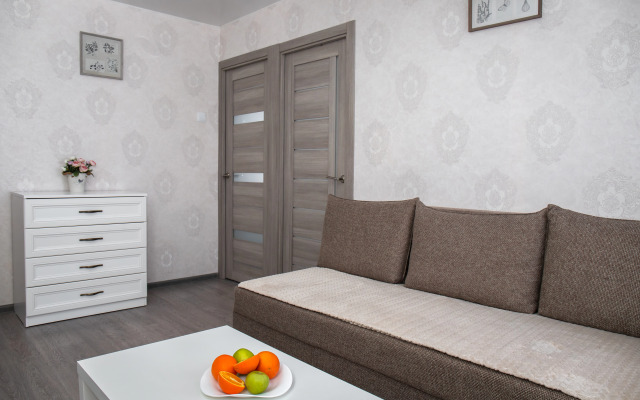 Elena Apart Flat