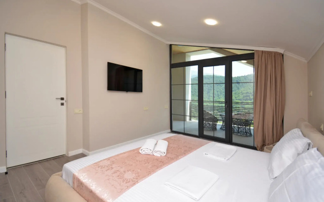 Villa Dilijan Aqualin Villa