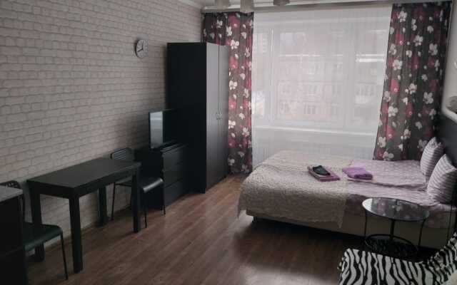 Parizh Na Shkolnoy Apartments