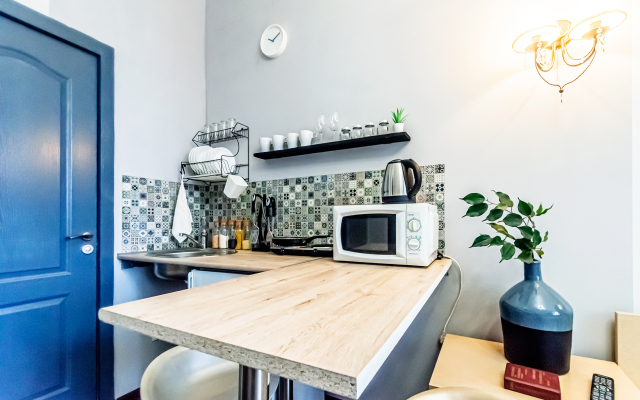 Studiya Na Nikitinskoy 108 Apartments