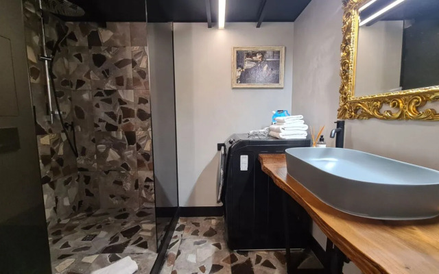 Апартаменты D на Чайковского Люкс