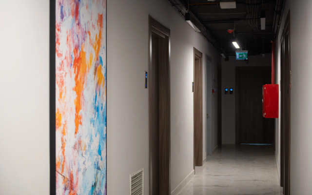 GG Home 1BR in Rainbow with Pool Flat