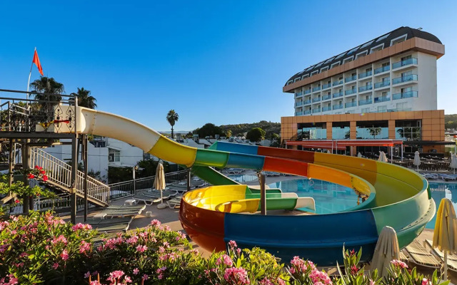 Throne Beach Resort & Spa