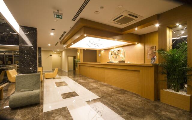 Sky Business Hotel