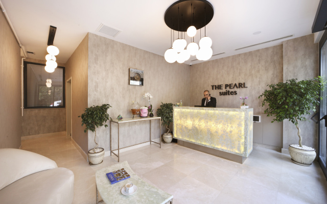 The Pearl Suites