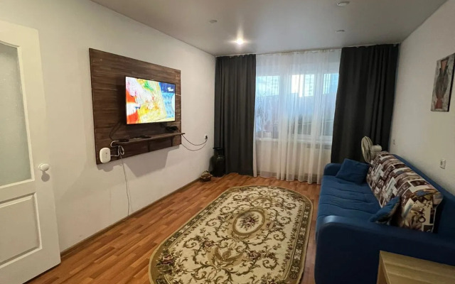 Dvukhkomnatnaya Na Sarmanovskom Flat