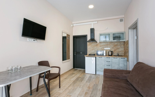 Na 3 etazhe gostevogo doma Alushtik Flat