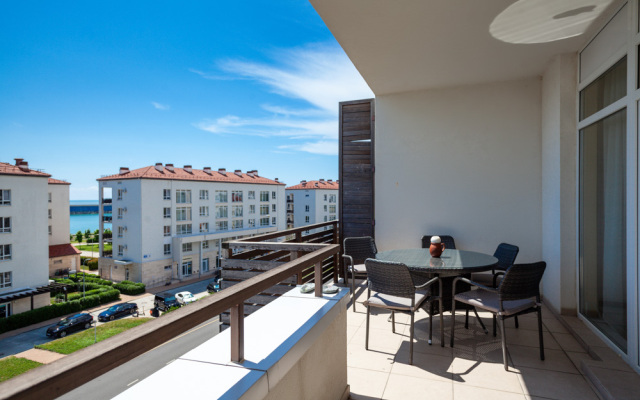 Pulsar Apartments 2