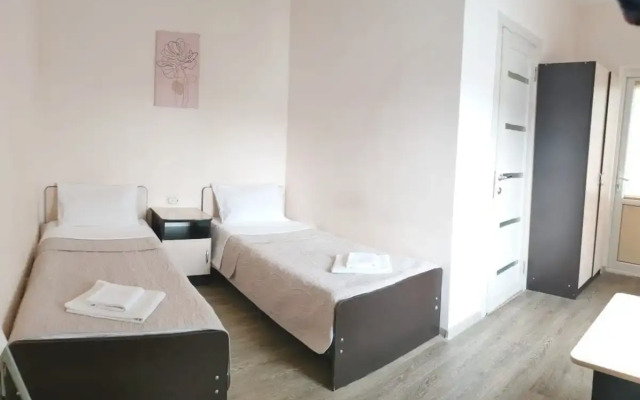Na Ostrovskogo 52 Guest house