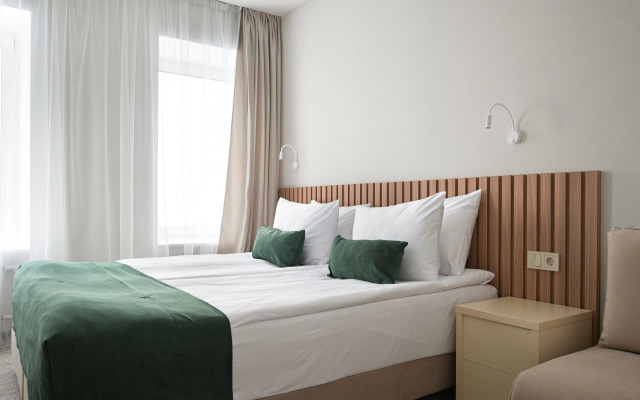 Mirum Hotel