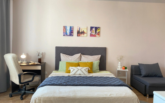 Na Reshetnikova 24 Flat
