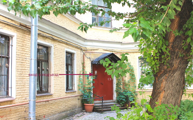 Апартаменты на Гороховой 33