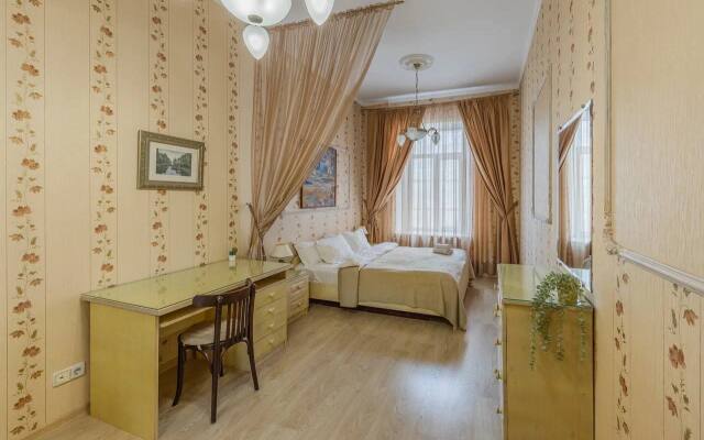U Nevskogo Flat