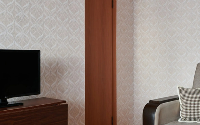 Na Sayanskoy Flat