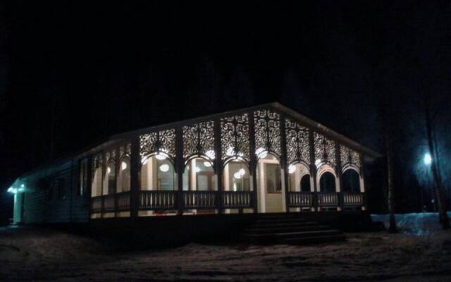 Семейный отель Лесной берег