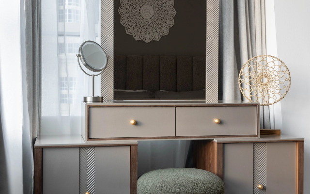 Welcome Home in Armada Tower 3 Apartments