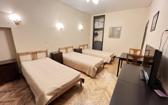 U Maksima Apartments