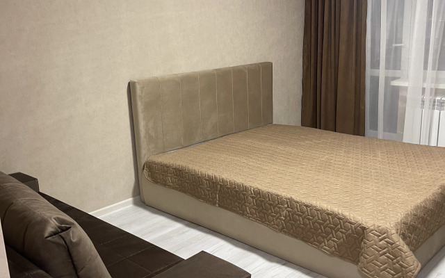 Квартира Ворошилова 155. 8 этаж, Лифт