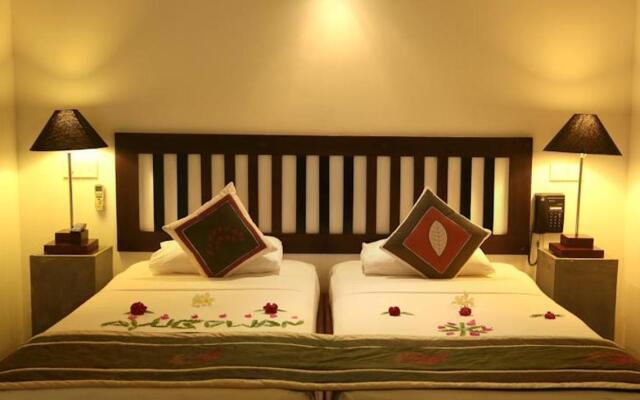 Kassapa Lions Rock Hotel