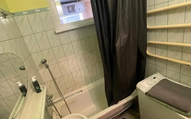 Na Ulitse Nizhnyaya Debrya Apartments