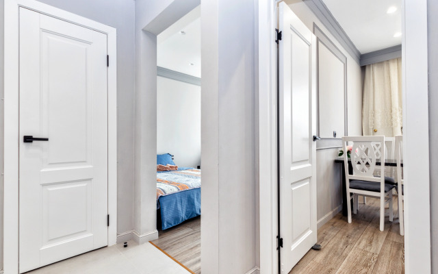 Stilnaya Uyutnaya Kvartira v Tsentre Flat