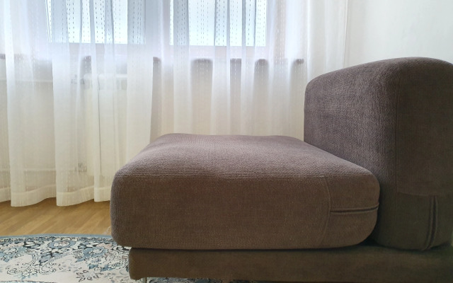 2kh-Komnatnye Sinyaya Ptitsa Apartment