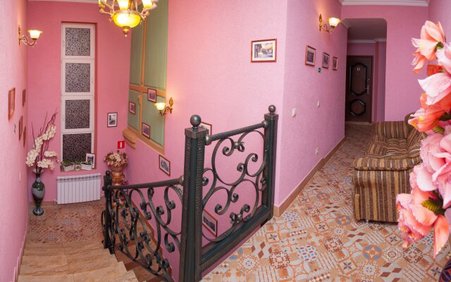 Pervyij Dohodnyij Dom Korpus E Guest house