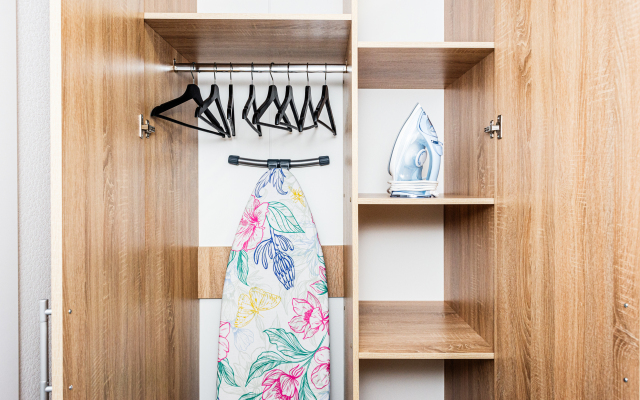 Dvukhkomnatnaya Kvartira ZhD Flat