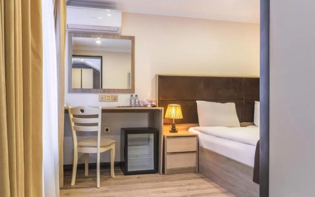 Deluxe Baku Hotel
