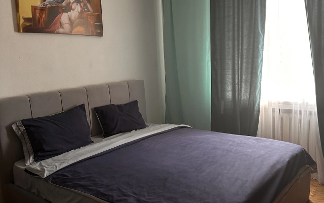 Квартира на Набережной Тараса Шевченко, 15