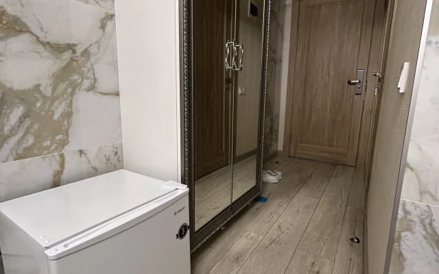 U Morskogo Berega Lenina 219k5 Apartments