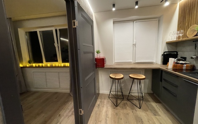 Квартира видовая дизайнерская 2х-комнатная в стиле Лофт