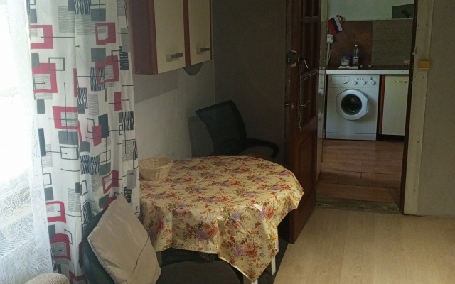 Prozhivanie S Khozyaevami Living quarters