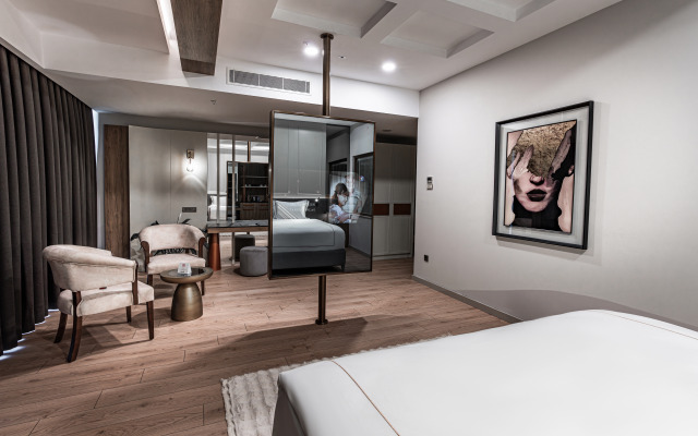 Renex Hotel