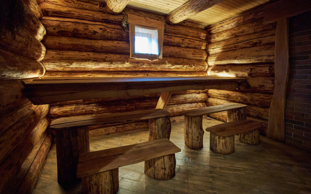 Kedr 760, 5 spalen, 12 gostej s Bassejnom i Banej Chalet