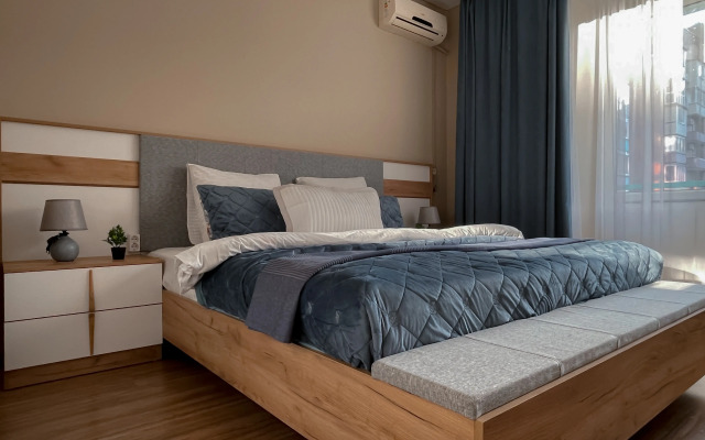 Green FOX v ZhK Kvartal v samom tsentre goroda Flat