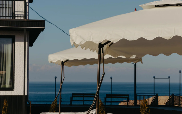Apartment hotel TONg Marina