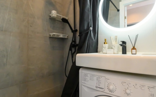 Standartnye V Sovremennom Stile V Zhk Legendarny Kvartal Apartments
