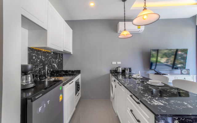 Апартаменты 1 спальня 5 мин Сурин Бич PALM-C210  CapitalPro