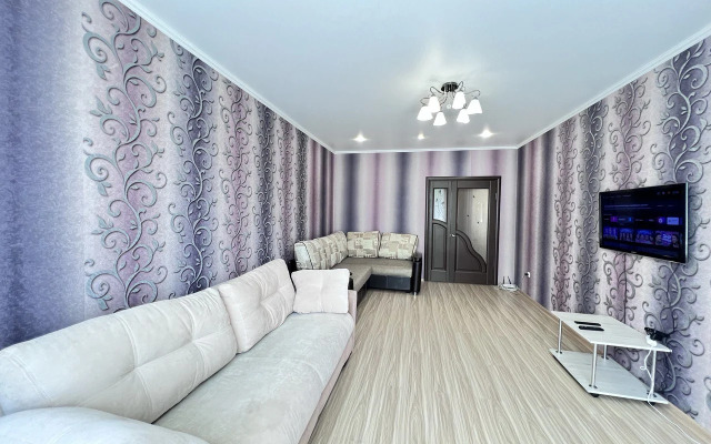 Na Ulitse Kolpakchi 29 Flat