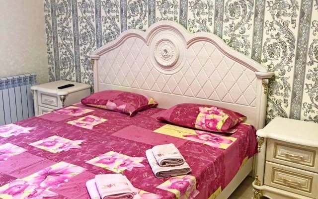 Апартаменты 082 Колхозная 9