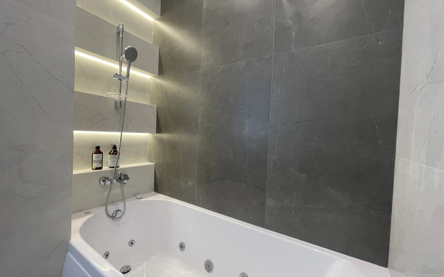 Квартира на улице Василия Ланового 1к2