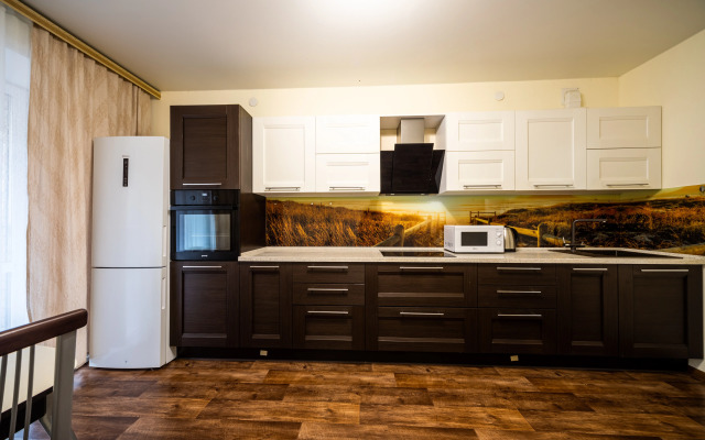 Апартаменты Favorite House в Южном Берегу