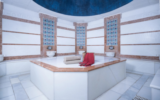 Sealife Family Resort Hotel