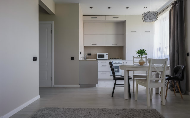 Апартаменты Апартик двухкомнатная дизайнерская квартира у озера