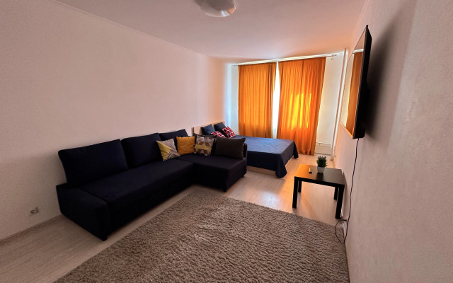 Dvukhkomnatnaya Kvartira Okolo Lesa I Grinvuda Flat