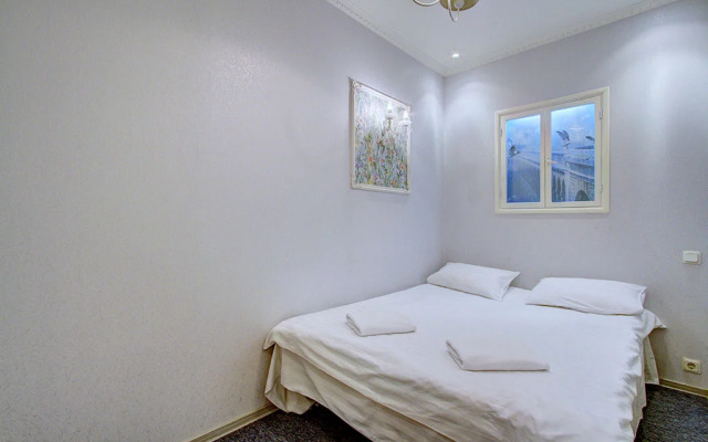 Апартаменты на Невском 82